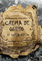 Crema de queso de oveja viejo