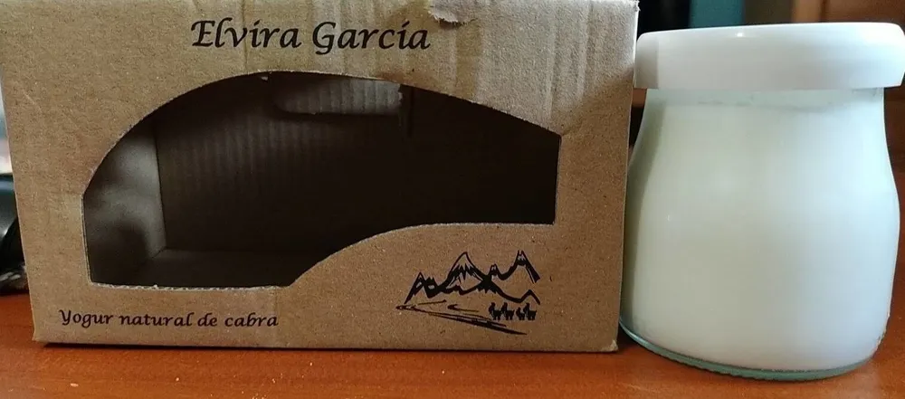 Yogur natural de cabra