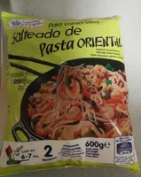 Salteado de pasta oriental