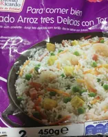 Salteado arroz tres delicias con tortilla