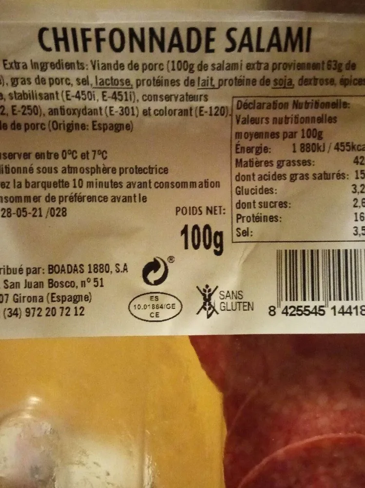 Chiffonnade de salami