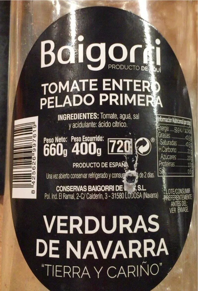 Tomate entero pelado
