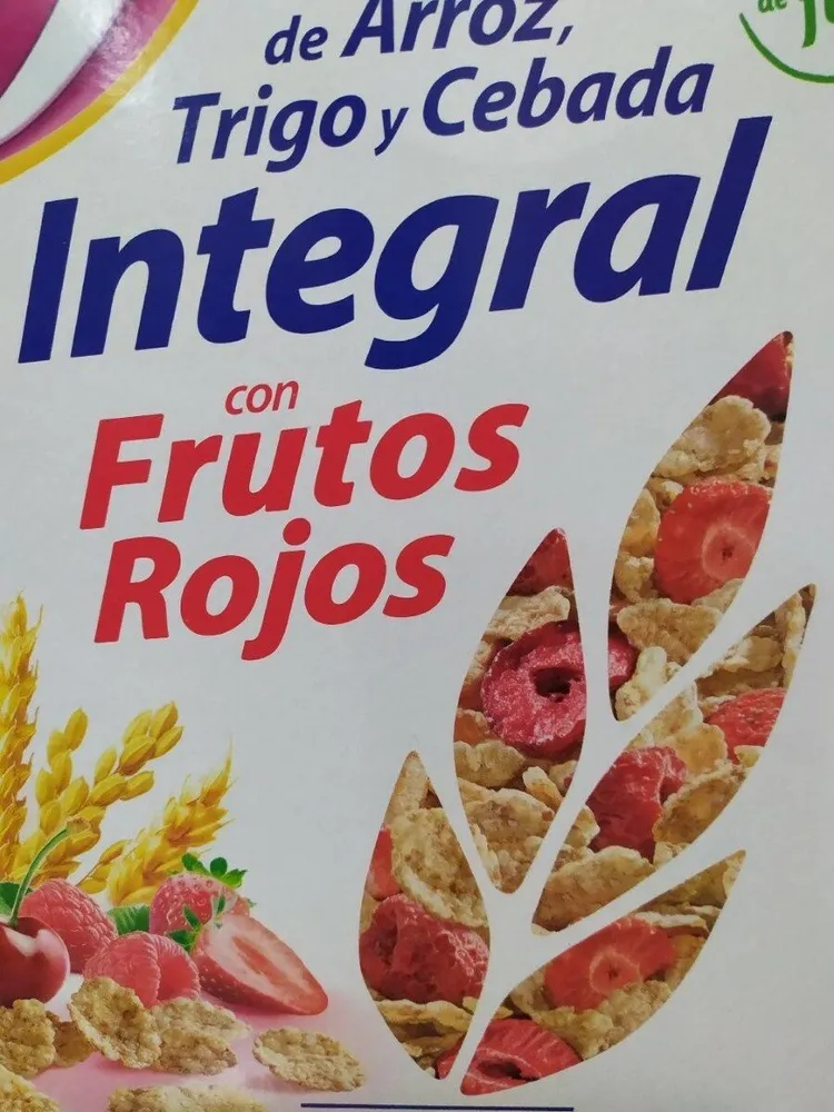 Copos de arroz, trigo y cebada Integral con frutos rojos