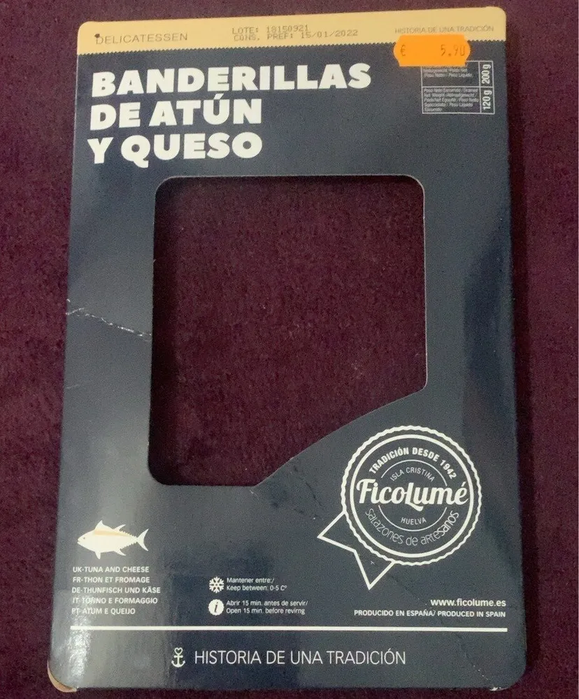 Banderillas de atún y queso