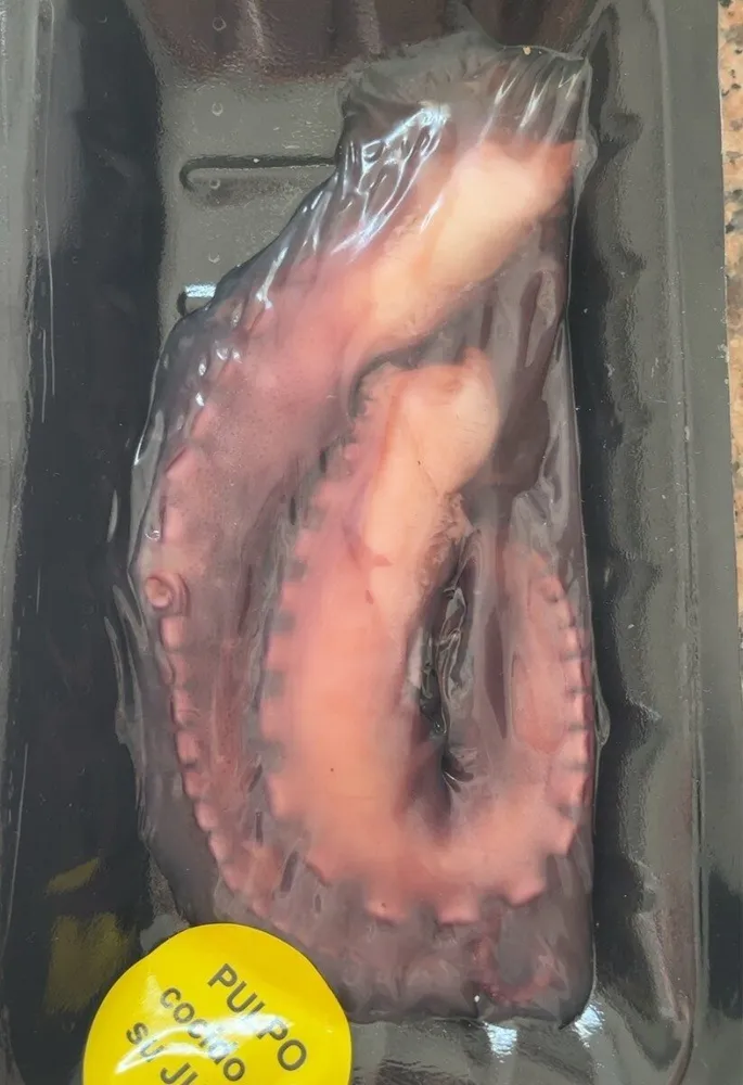 Pata pulpo cocido
