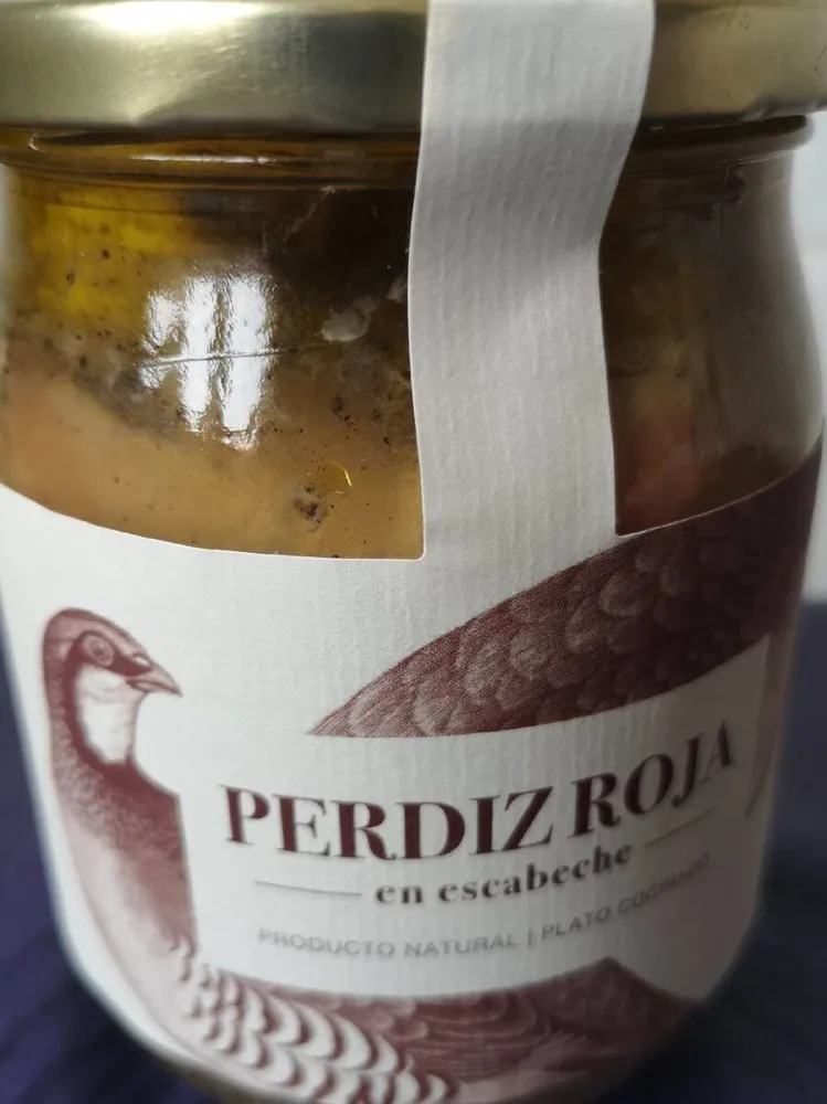 Perdiz roja en escabeche