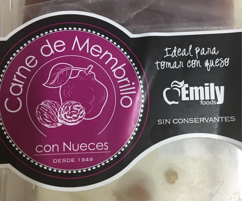 Carne de Membrillo con Nueces