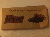 chocolate negro con pasas al ron