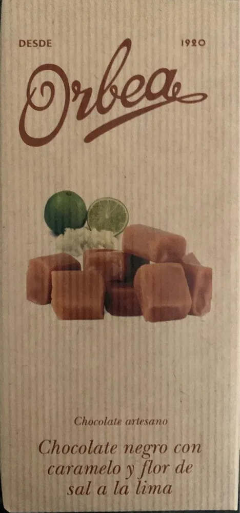 Chocolate negro con caramelo y flor de sal a la lima