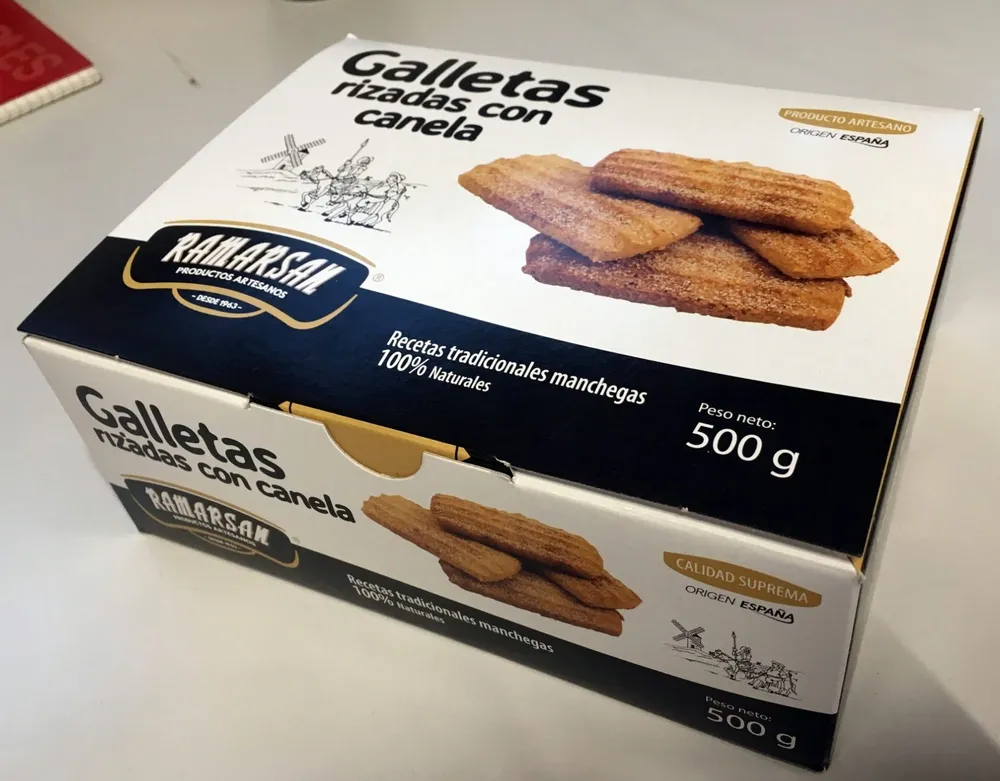 Galletas rizadas con canela