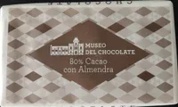 80% cacao con almendra