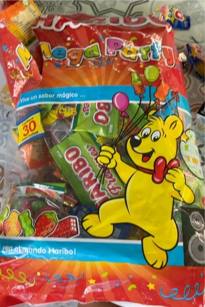 Mega party