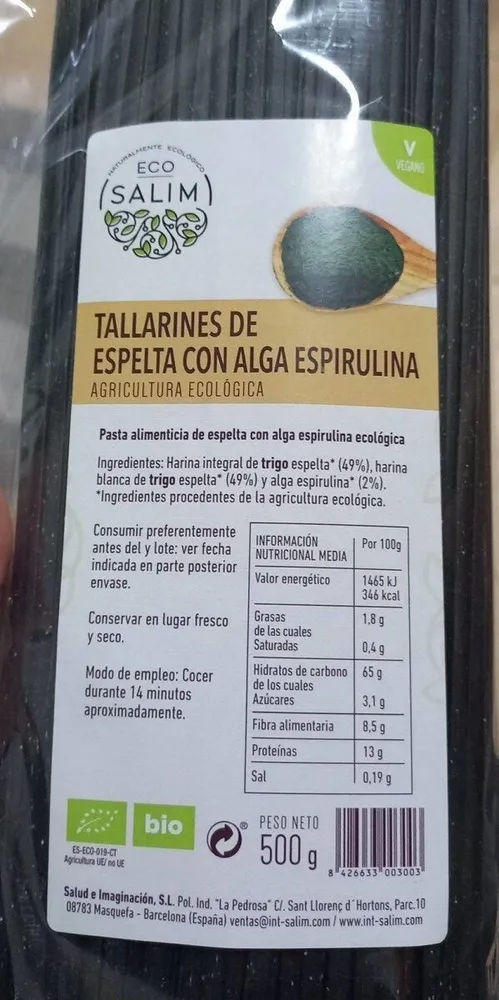 Tallarines de espelta con espirulina