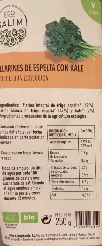 Tallarines de espelta con kale