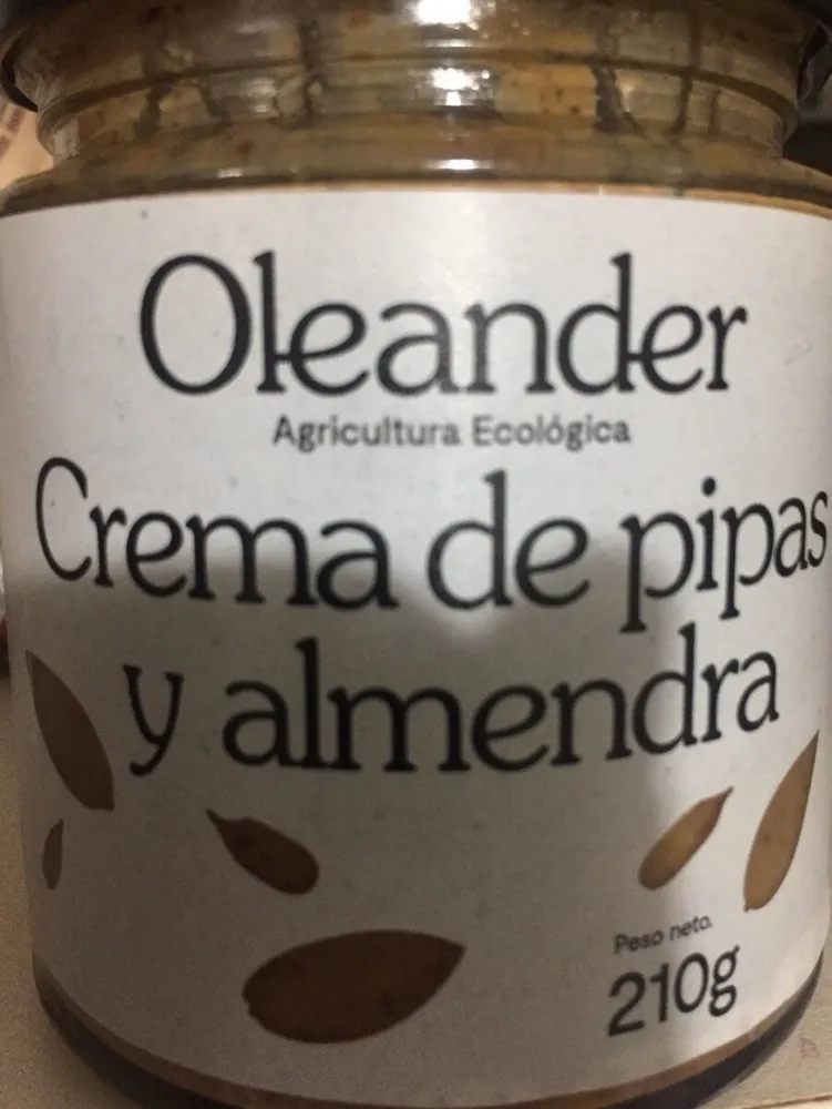 Crema de pipas y almendra