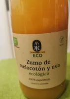 Zumo de melocotón y uva