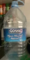 Agua mineral natural