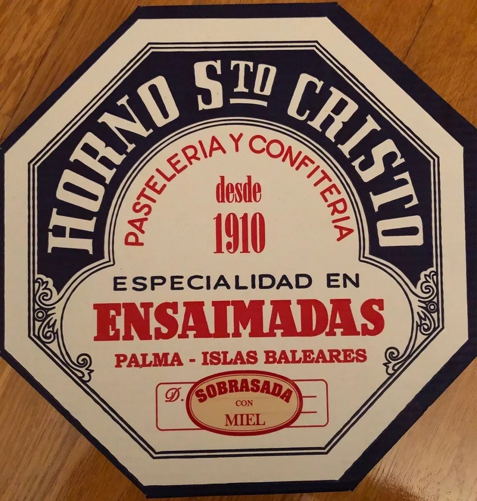Ensaimada sobrasada con miel