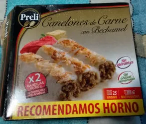 Canelones de Carne con Bechamel