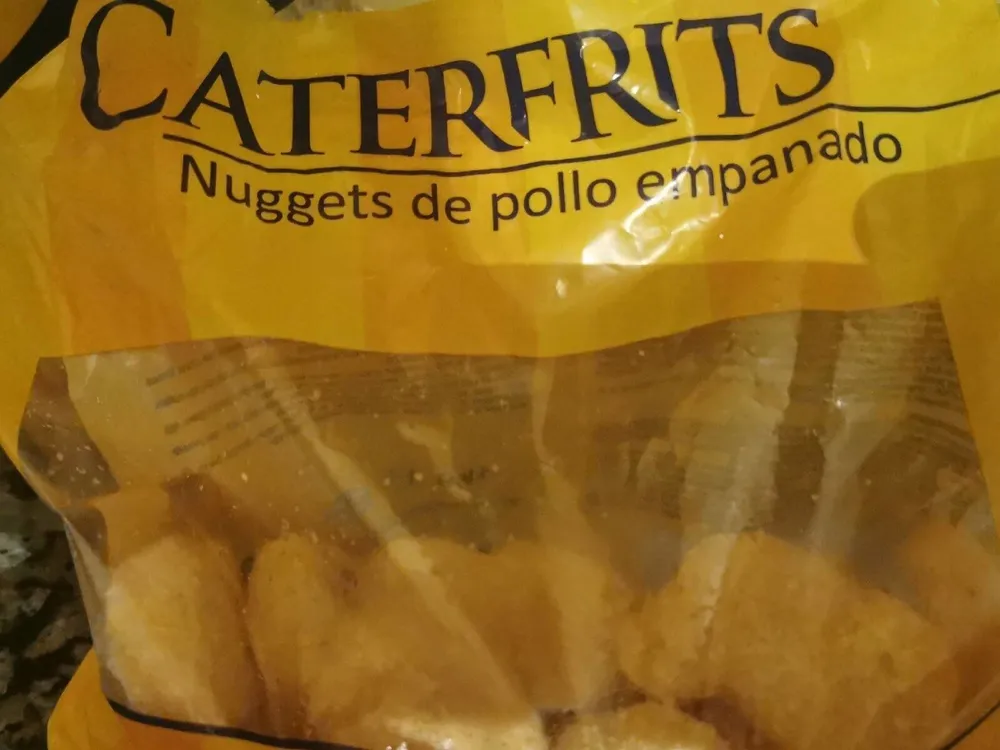 Nuggets de pollo empanado