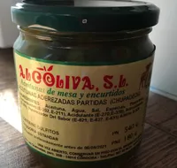 Aceitunas aderezadas partidas