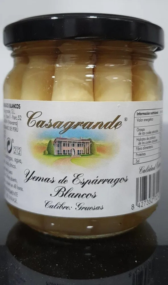Yemas de espárragos blancos