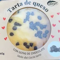 Tarta de queso con gotas de chocolate