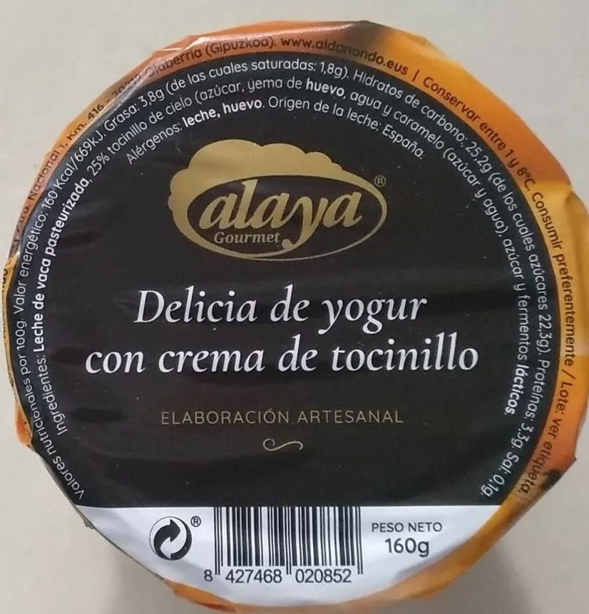Delicia de yogur con crema de tocinillo