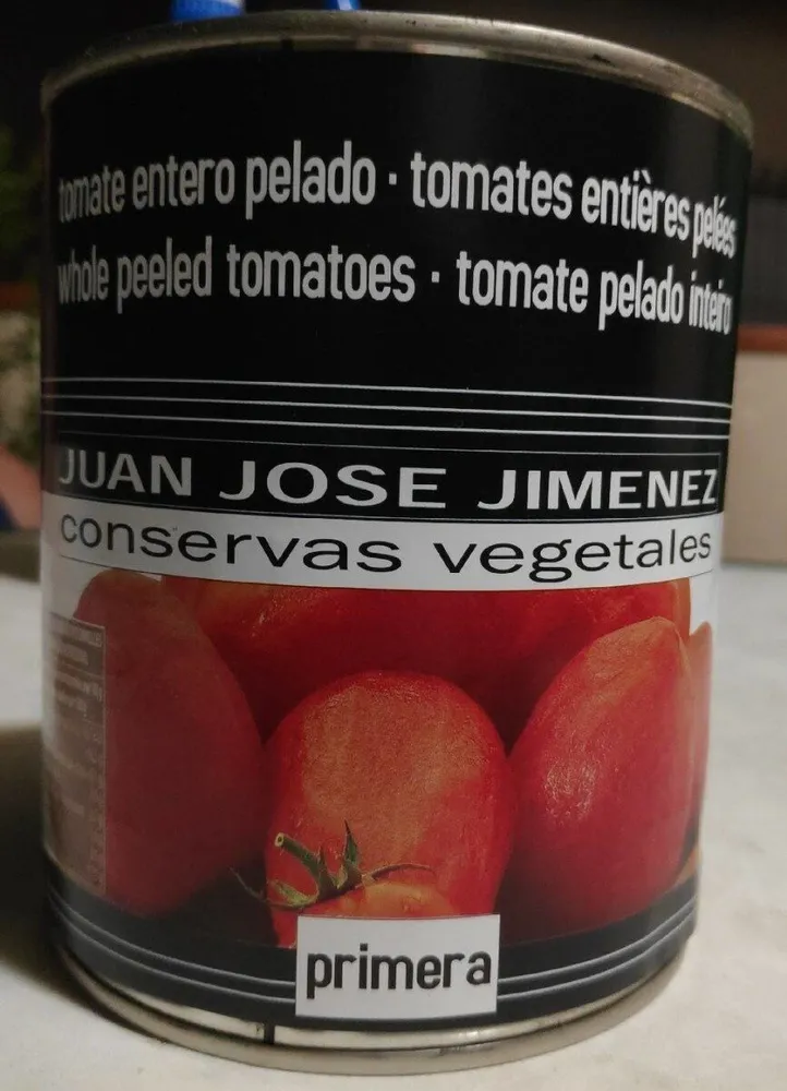 Tomate entero pelado
