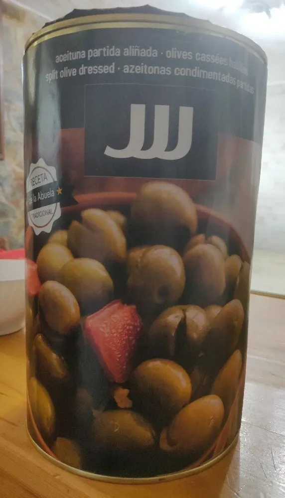 Aceituna partida aliñada