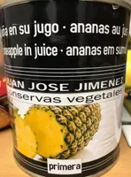 Piña en su jugo