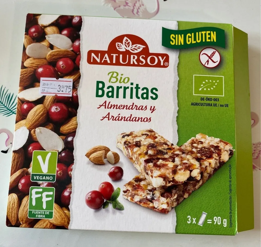 Barritas de almendras y arándanos