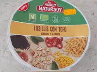 Fusilis con tofu verduras
