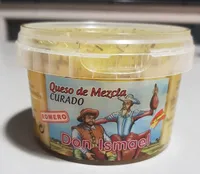 Queso de mezcla curado en aceite de oliva virgen con romero