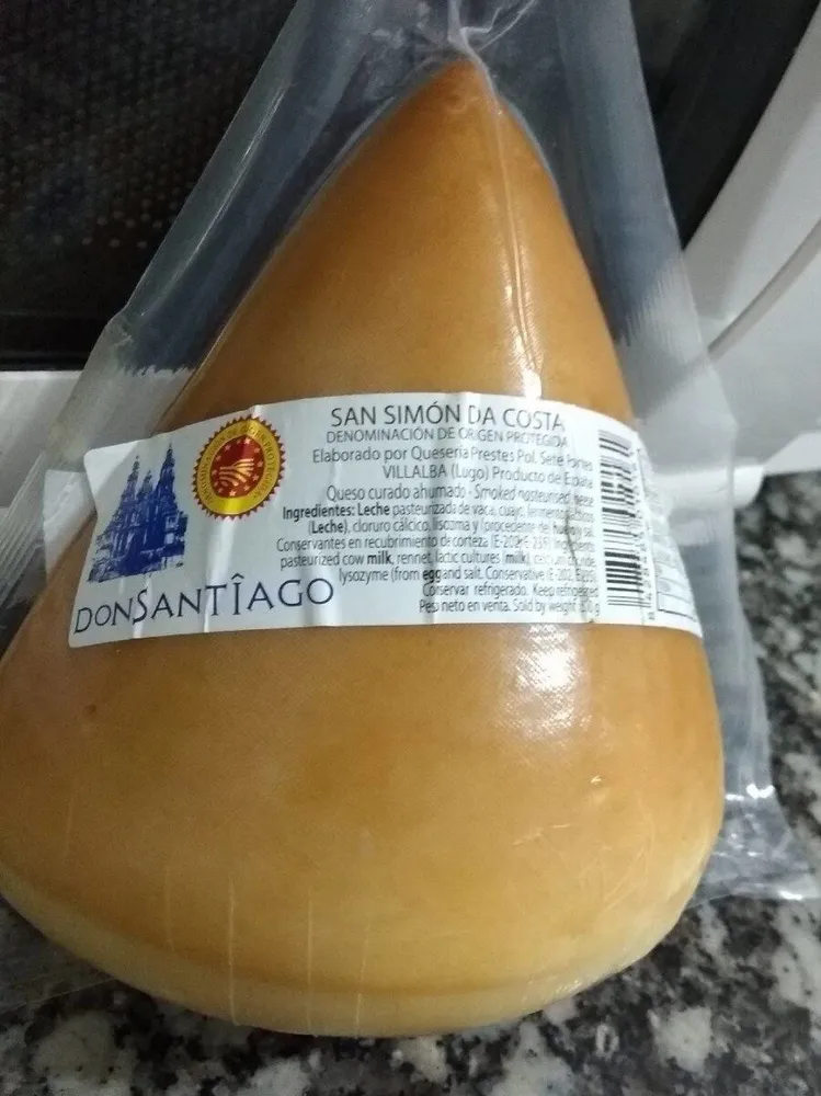 Queso San Simon da Costa