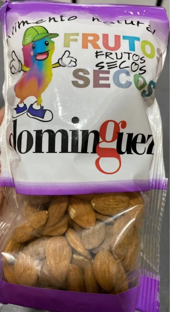 Almendra piel cruda