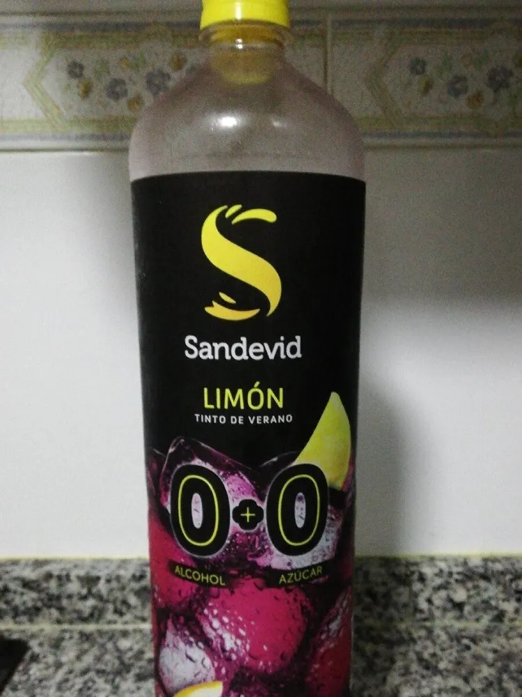 Tinto de verano limón sin alcohol y sin azucar
