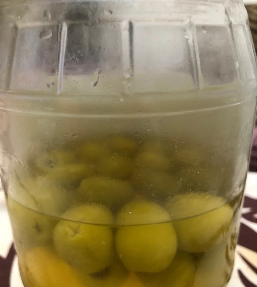 Aceituna verde deshiesada sabir anchoa