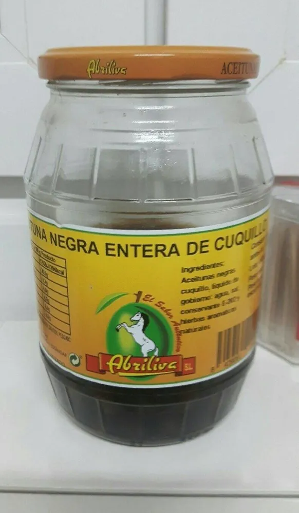 Aceituna entera negra  de CUQUILLO