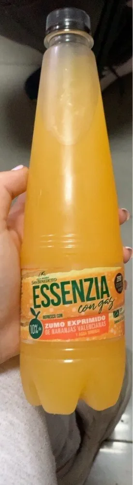 Essenzia