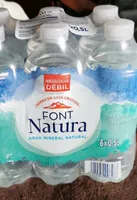 Agua mineral natural