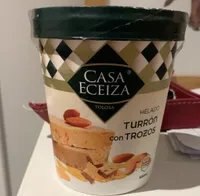 Helado de Turrón con trozos