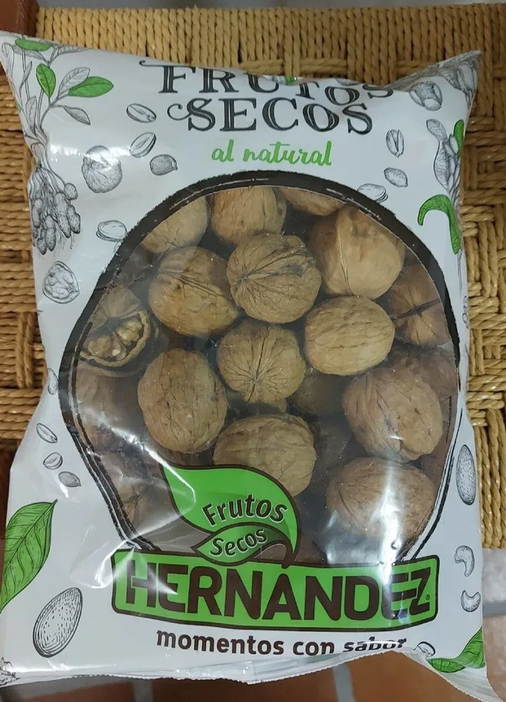 Frutos secos nuez cáscara