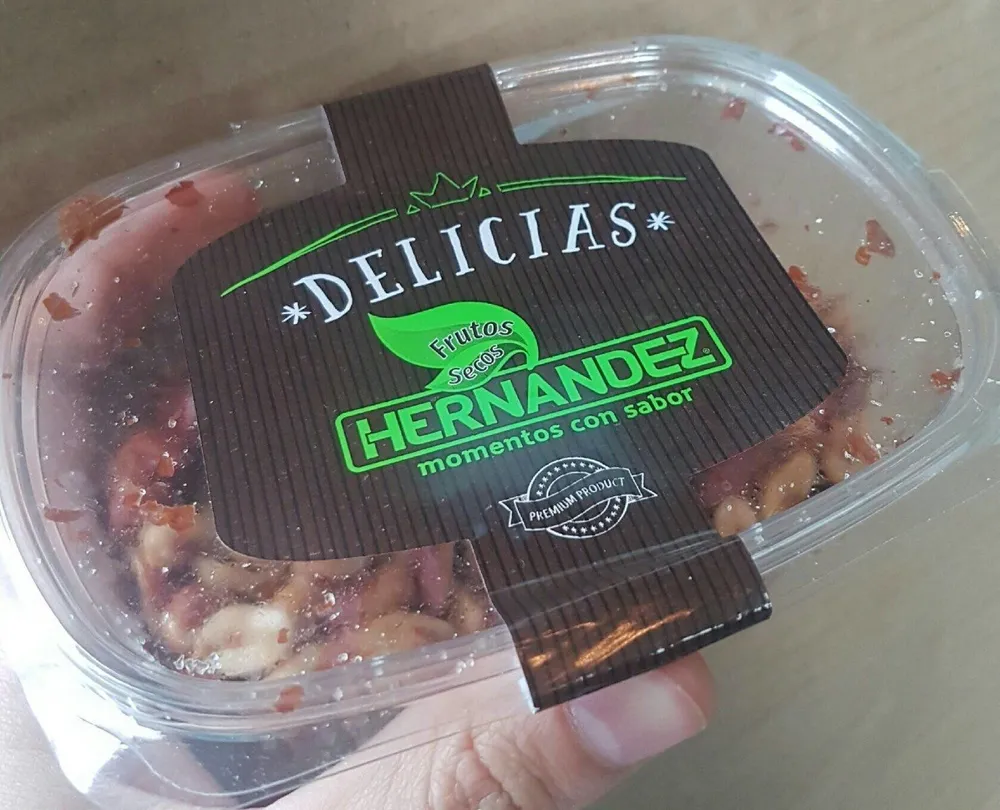 Cacahuete frito con piel