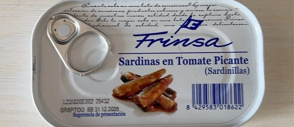 Sardinas en tomate picante