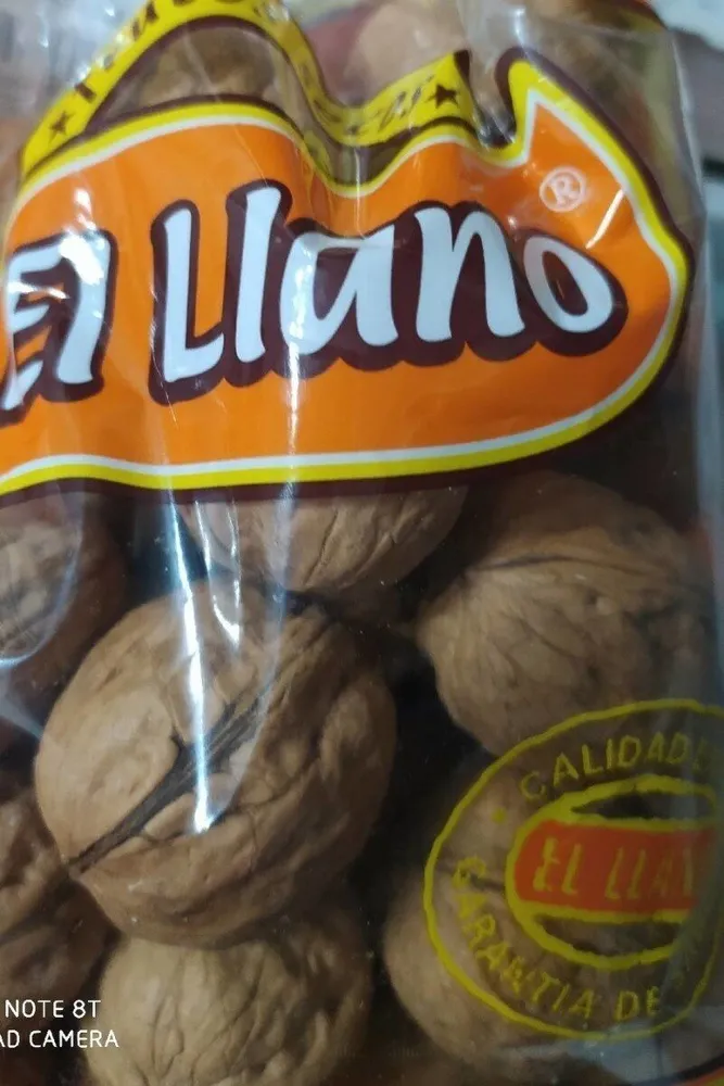 Nueces con cascara