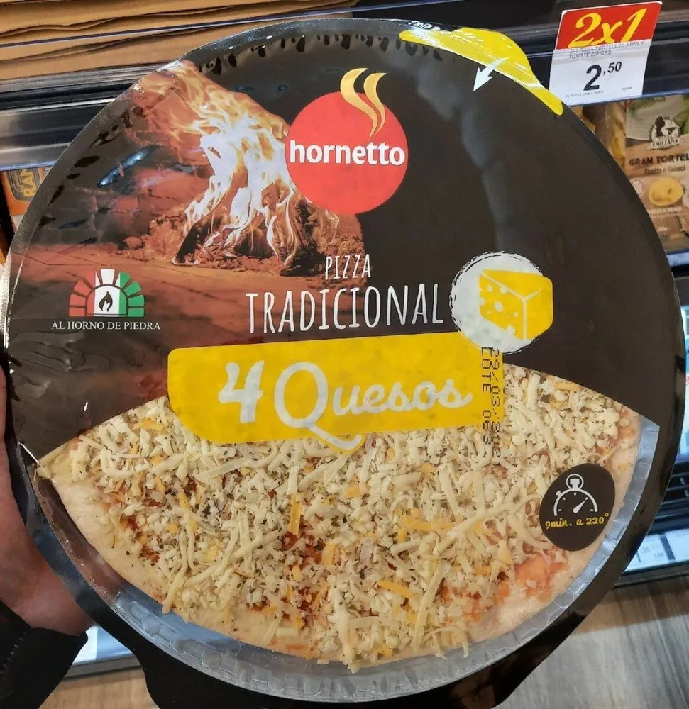 Pizza tradicional 4 quesos