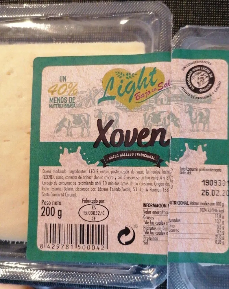 Queso gallego tradicional 'Xoven'