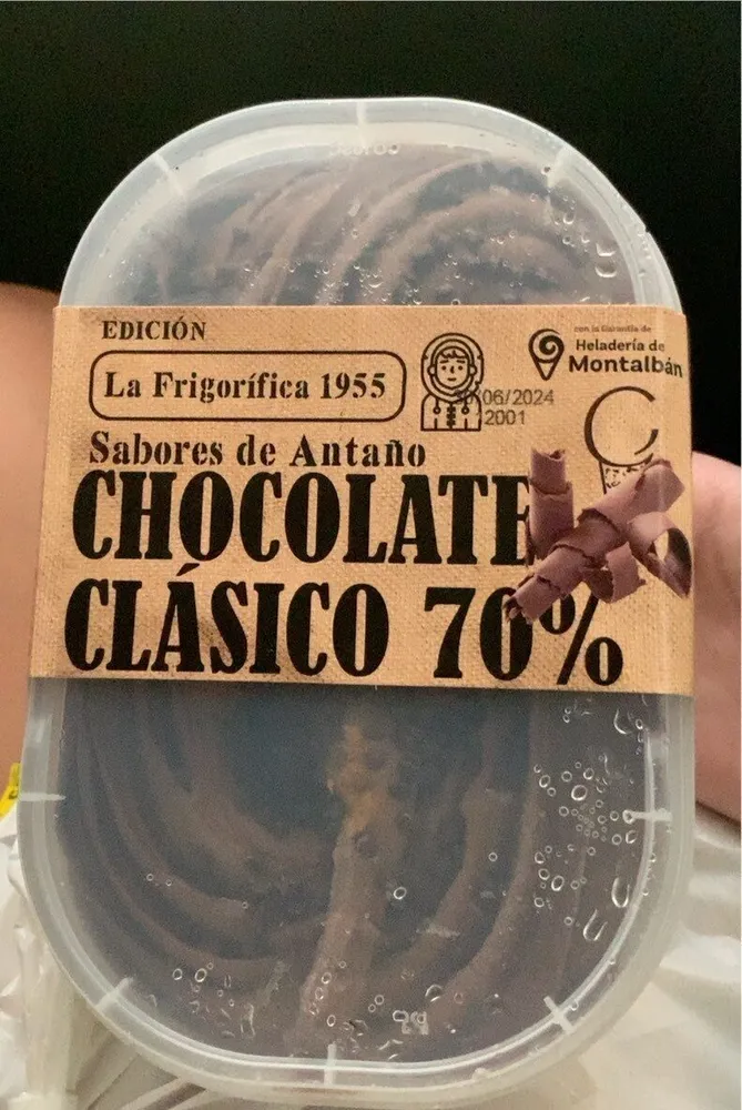 Helado de chocolate 70%