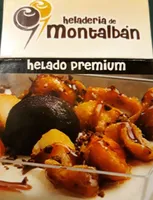 Postre helado vainilla Tahiti con nueces de macadamia